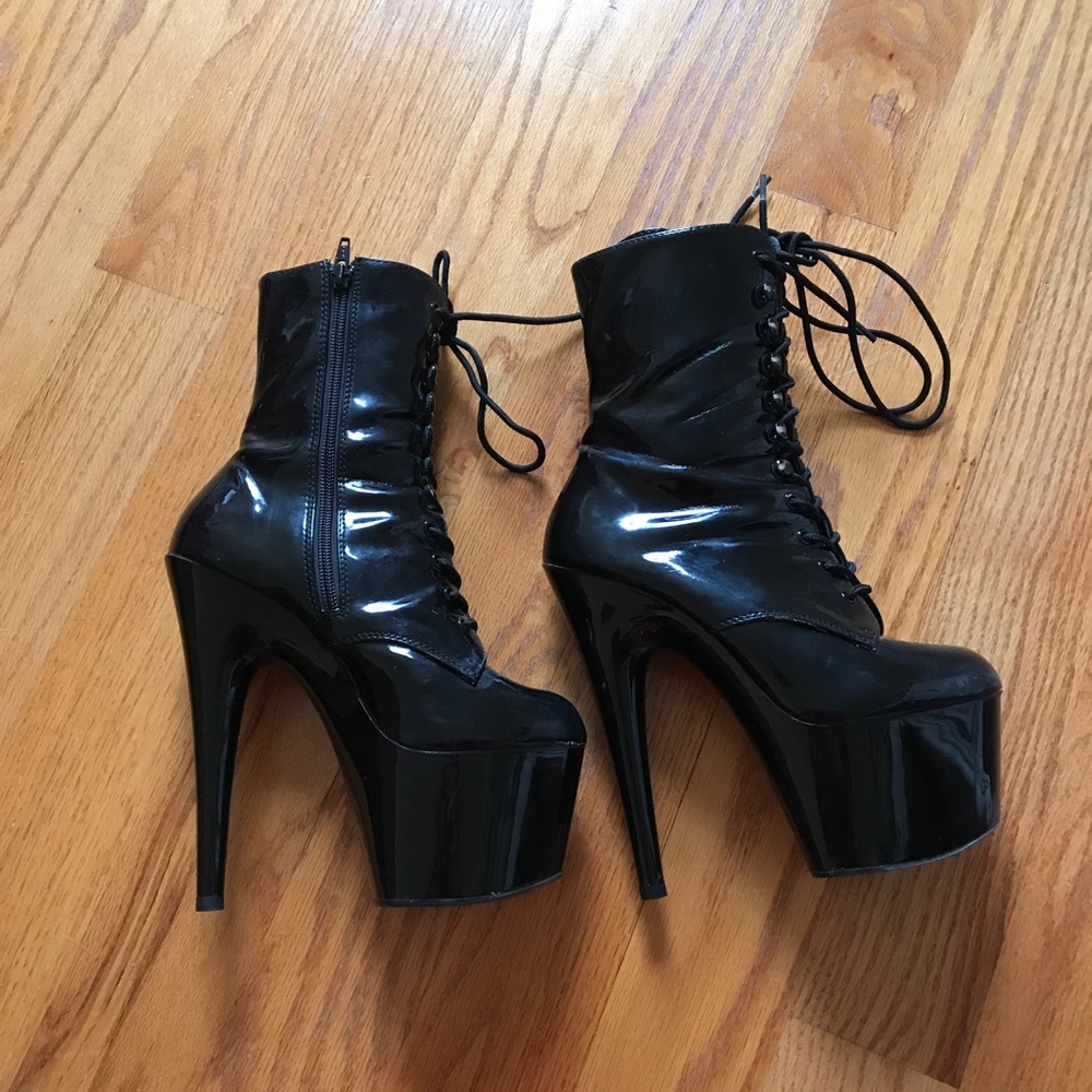 Pleaser adore 1020 black platform boots